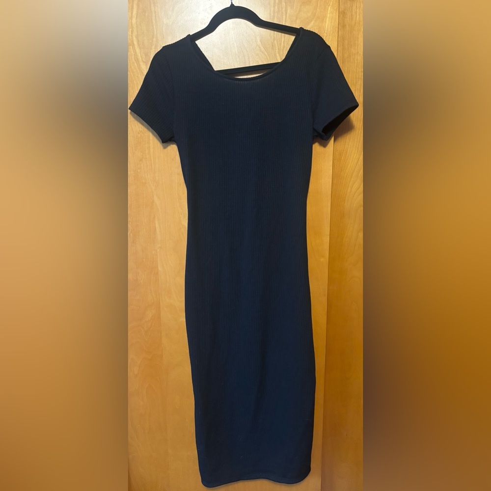Chic Black Midi Dress